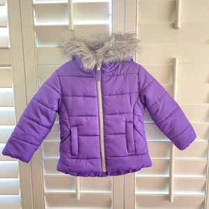 Girls jacket 3T Rothschild Never Worn with Fur Hood